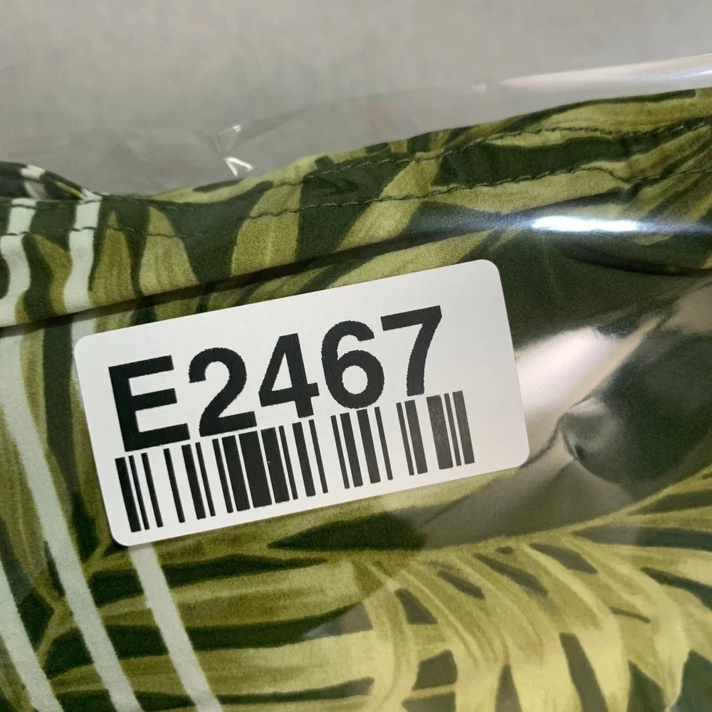 NWT Kirkland Signature Tropical Palm Swim Shorts Men's M Green Stretch Fabric